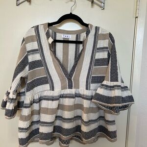 THML Adorable Top Size Medium